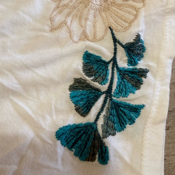 Johnny Was Lorne Embroidered Polo Shirt, J13521-5 Size M - Picture 16 of 16